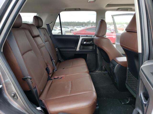 Photo 11 from auction – 2019 TOYOTA 4RUNNER SR with VIN JTEZU5JR2K5211577