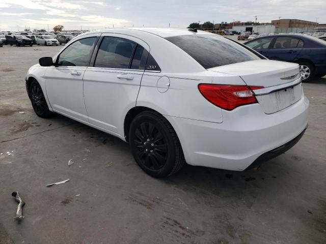 Photo 2 from auction – 2014 CHRYSLER 200 TOURIN with VIN 1C3CCBBG2EN117569