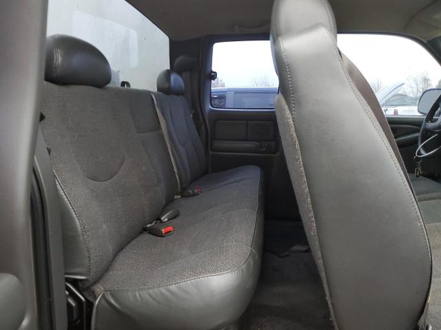 Photo 10 from auction – 2003 CHEVROLET SILVERADO with VIN 2GCEC19V731212677