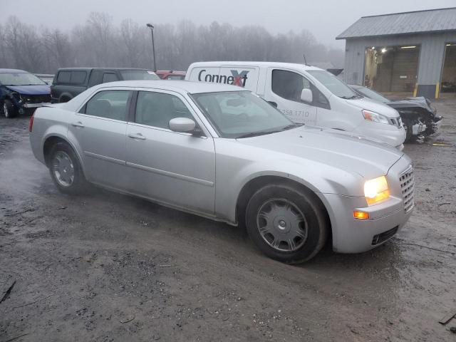 Photo 4 from auction – 2005 CHRYSLER 300 TOURIN with VIN 2C3JA53G05H182930