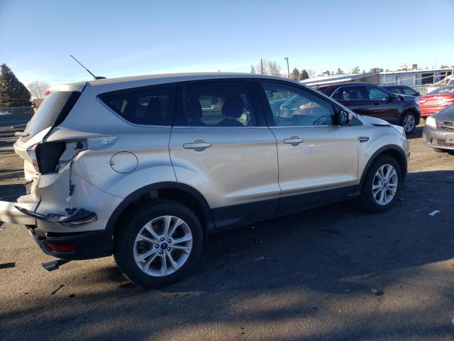 Photo 3 from auction – 2017 FORD ESCAPE SE with VIN 1FMCU9GD7HUC55906