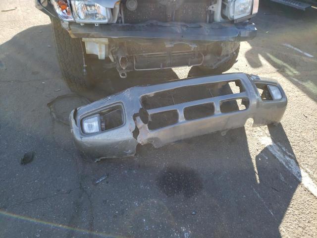 Photo 13 from auction – 2001 NISSAN PATHFINDER with VIN JN8DR07Y41W528131