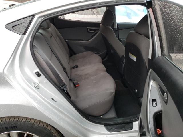 Photo 10 from auction – 2016 HYUNDAI ELANTRA SE with VIN 5NPDH4AE3GH765180