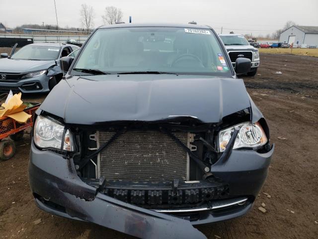 Photo 5 from auction – 2013 CHRYSLER TOWN & COU with VIN 2C4RC1BG5DR796836