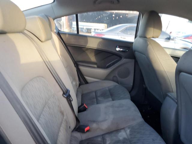 Photo 10 from auction – 2015 KIA FORTE LX with VIN KNAFK4A63F5286479