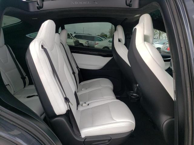 Photo 11 from auction – 2017 TESLA MODEL X with VIN 5YJXCAE27HF062692