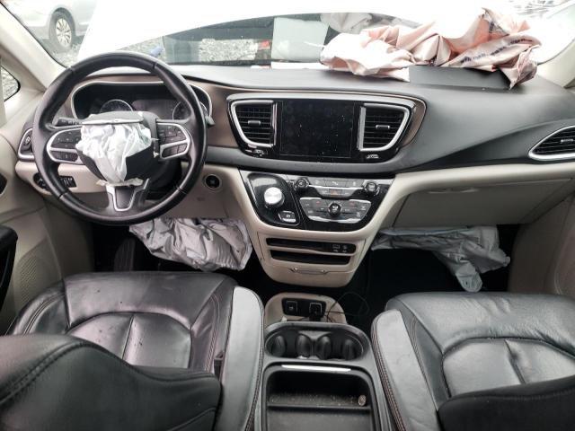 Photo 8 from auction – 2017 CHRYSLER PACIFICA T with VIN 2C4RC1BGXHR743653