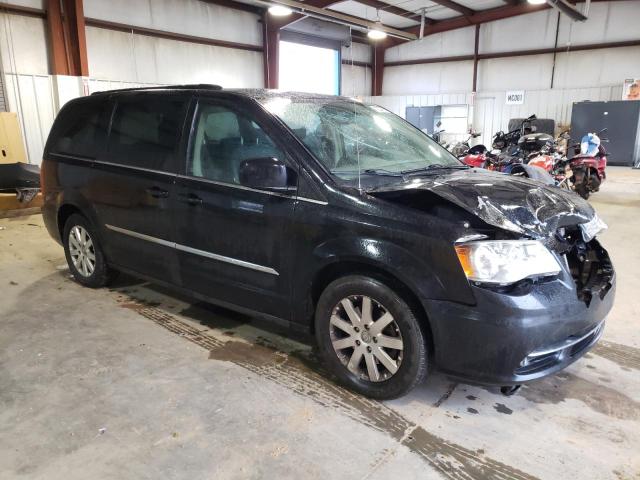 Photo 4 from auction – 2016 CHRYSLER TOWN & COU with VIN 2C4RC1BG1GR173721