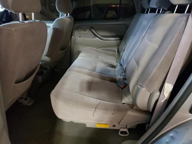Photo 11 from auction – 2002 TOYOTA SEQUOIA SR with VIN 5TDZT34A82S127758