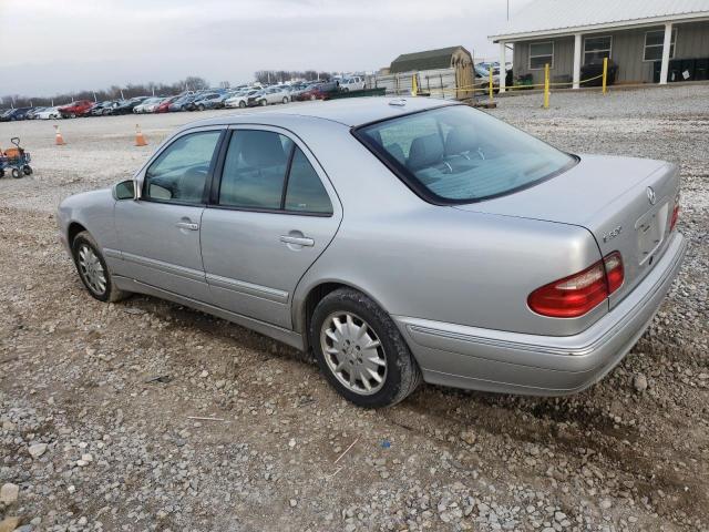 Zdjęcie 2 z aukcji – 2002 MERCEDES-BENZ E320 z VIN WDBJF82J12X064189