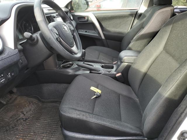 Photo 7 from auction – 2017 TOYOTA RAV4 LE with VIN JTMBFREV6HJ712177