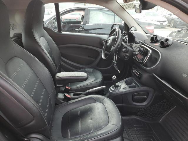 Photo 10 from auction – 2017 SMART FORTWO with VIN WMEFJ5DA7HK175032
