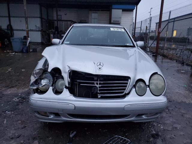 صورة رقم 5 من المزاد - 2002 MERCEDES-BENZ E 320 مع VIN WDBJF65J82B462559