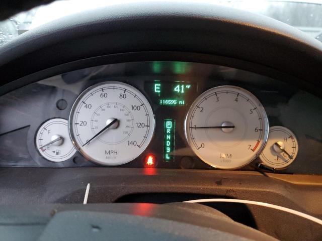 Photo 9 from auction – 2005 CHRYSLER 300 TOURIN with VIN 2C3JA53G05H182930