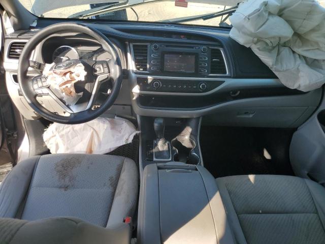 Photo 8 from auction – 2015 TOYOTA HIGHLANDER with VIN 5TDZARFH1FS016283
