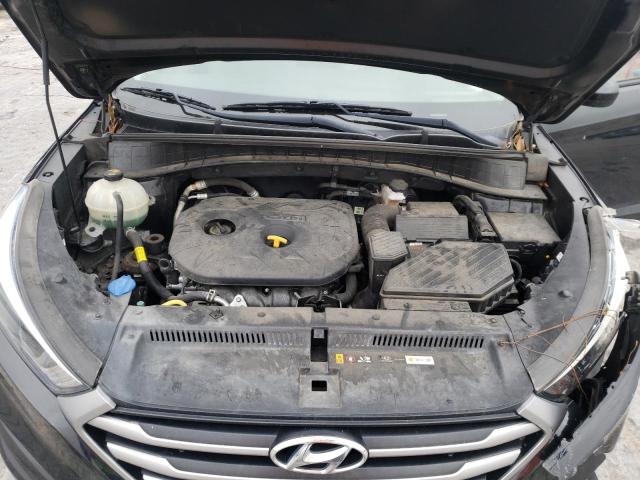 Photo 12 from auction – 2017 HYUNDAI TUCSON LIM with VIN KM8J33A45HU583180
