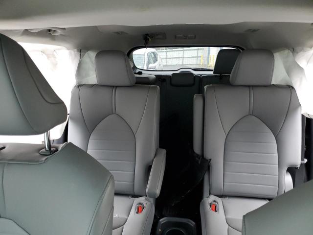 Photo 10 from auction – 2021 TOYOTA HIGHLANDER with VIN 5TDGZRBH2MS091643
