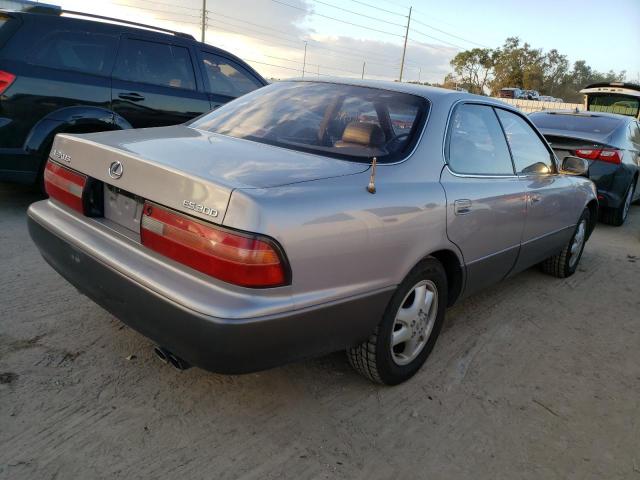 Photo 3 from auction – 1996 LEXUS ES 300 with VIN JT8BF12G7T0179860