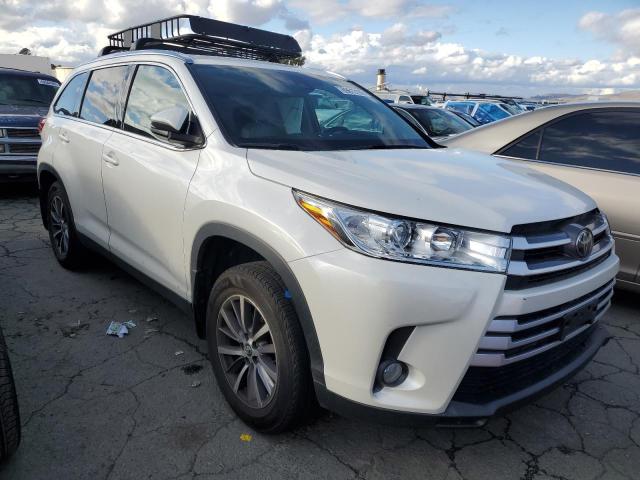 Photo 4 from auction – 2019 TOYOTA HIGHLANDER with VIN 5TDJZRFHXKS587951