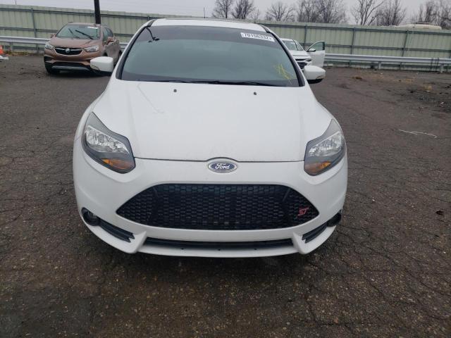 Photo 5 from auction – 2013 FORD FOCUS ST with VIN 1FADP3L95DL380777