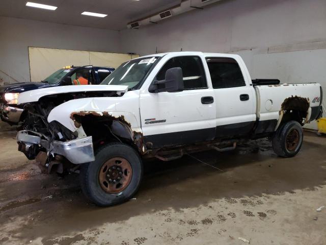 CHEVROLET SILVERADO2 2002 with VIN 1GCHK23132F190812 - Photo from auction