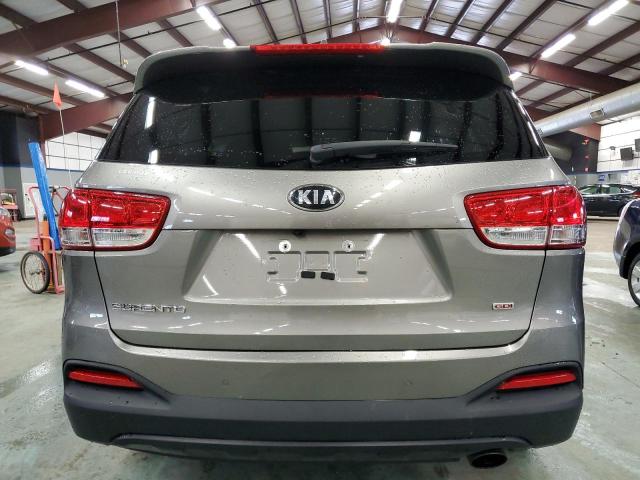 Photo 6 from auction – 2017 KIA SORENTO LX with VIN 5XYPGDA35HG193083