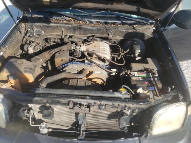 Photo 11 from auction – 2003 TOYOTA TUNDRA with VIN 5TBJN321X3S356124