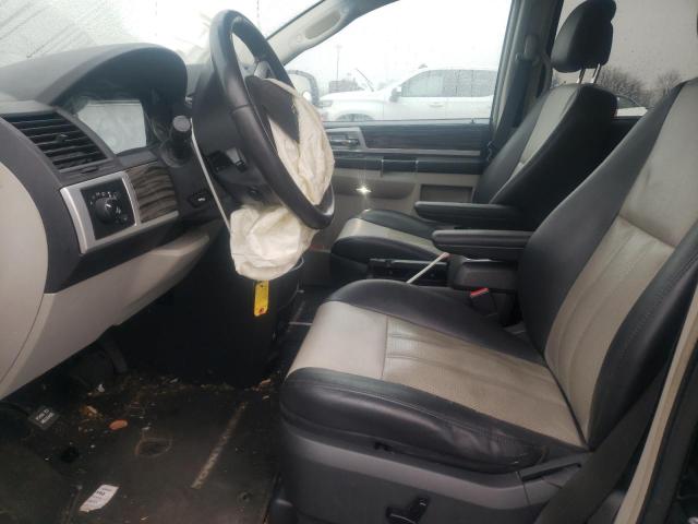 Photo 7 from auction – 2010 CHRYSLER TOWN & COU with VIN 2A4RR5DX6AR279876