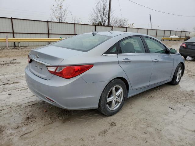 Photo 3 from auction – 2012 HYUNDAI SONATA GLS with VIN 5NPEB4ACXCH437852