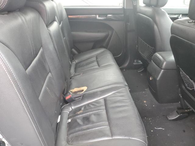 Photo 10 from auction – 2013 KIA SORENTO SX with VIN 5XYKWDA24DG332909