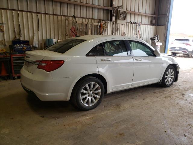 Photo 3 from auction – 2013 CHRYSLER 200 TOURIN with VIN 1C3CCBBB1DN688733
