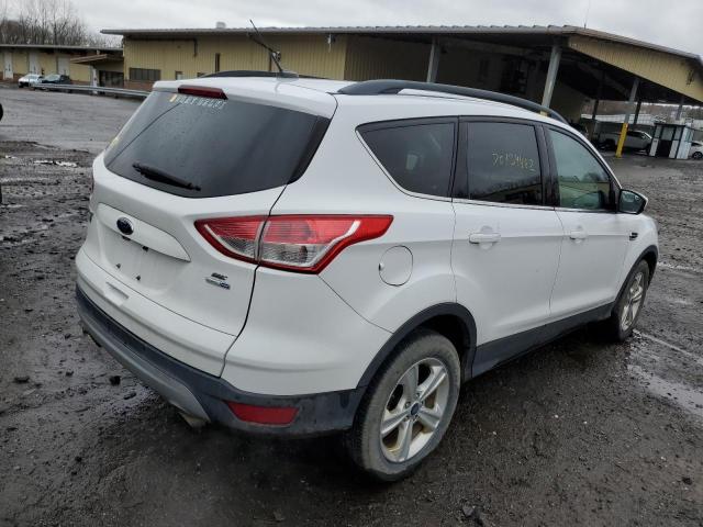Photo 3 from auction – 2016 FORD ESCAPE SE with VIN 1FMCU9GX1GUB16430