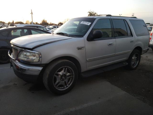 FORD EXPEDITION 2001 with VIN 1FMRU15W11LB33067 - Photo from auction