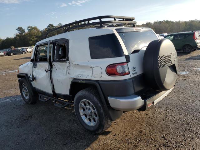 Photo 2 from auction – 2012 TOYOTA FJ CRUISER with VIN JTEZU4BF8CK012356