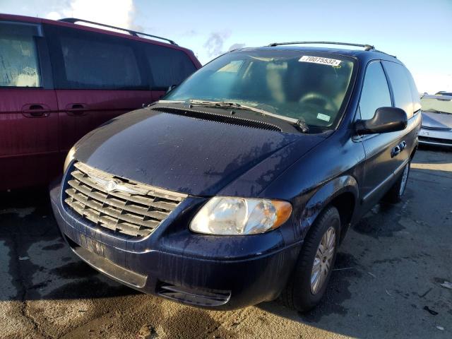 CHRYSLER TOWN & COU 2006 with VIN 1A4GP45R56B598070 - Photo from auction