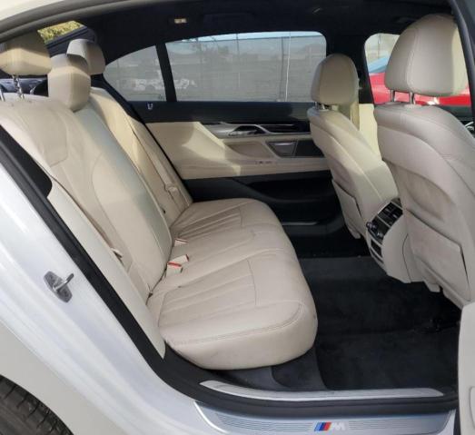 Photo 10 from auction – 2016 BMW 740 I with VIN WBA7E2C58GG504796