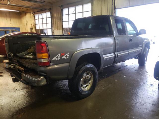 Photo 3 from auction – 2002 CHEVROLET SILVERADO with VIN 1GCHK29U02E244574