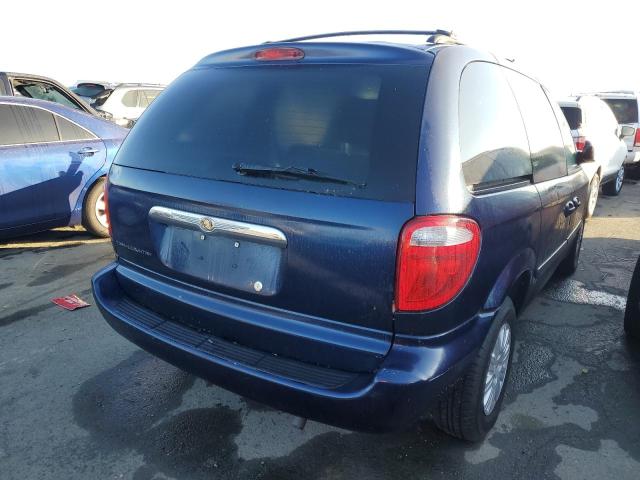 Photo 3 from auction – 2006 CHRYSLER TOWN & COU with VIN 1A4GP45R56B598070