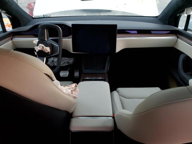 Photo 8 from auction – 2022 TESLA MODEL X with VIN 7SAXCBE53NF363152