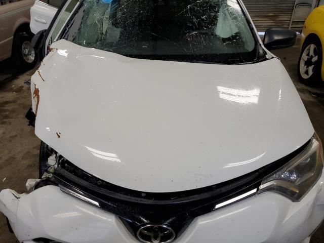 Photo 12 from auction – 2017 TOYOTA RAV4 LE with VIN JTMZFREV6HJ705700