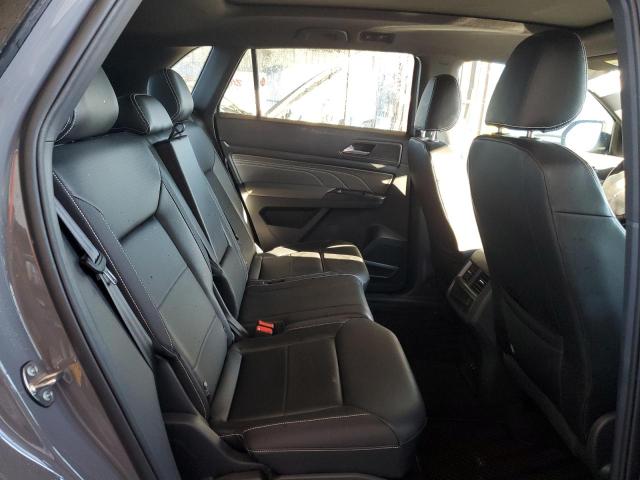 Photo 11 from auction – 2021 VOLKSWAGEN ATLAS CROS with VIN 1V2CE2CA2MC215283