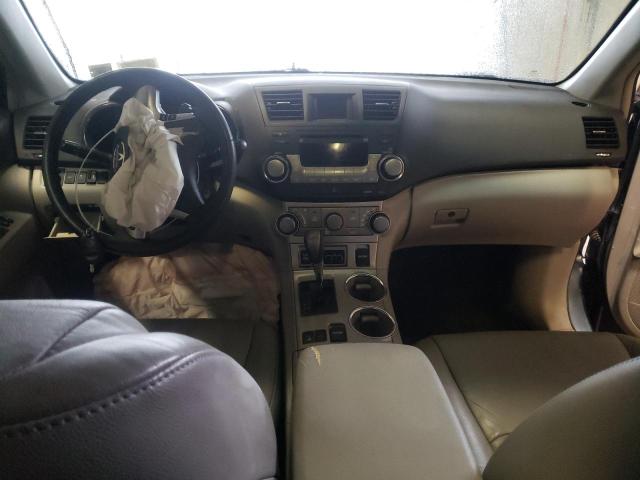 Photo 8 from auction – 2011 TOYOTA HIGHLANDER with VIN 5TDBK3EH8BS085804