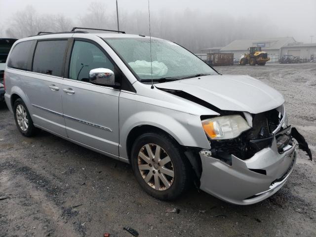Photo 4 from auction – 2011 CHRYSLER TOWN & COU with VIN 2A4RR8DG8BR683779