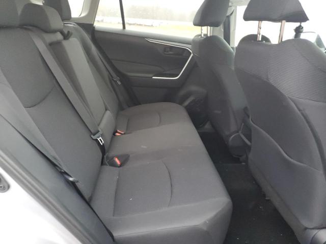 Photo 11 from auction – 2019 TOYOTA RAV4 LE with VIN 2T3F1RFV1KW051195