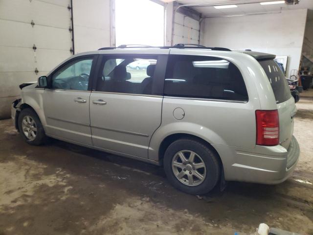 Photo 2 from auction – 2010 CHRYSLER TOWN & COU with VIN 2A4RR5D17AR461324