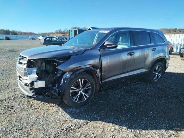 TOYOTA HIGHLANDER 2019 with VIN 5TDBZRFH5KS963203 - Photo from auction