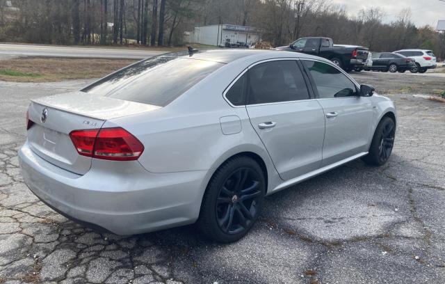 Photo 4 from auction – 2015 VOLKSWAGEN PASSAT SE with VIN 1VWBT7A30FC065792