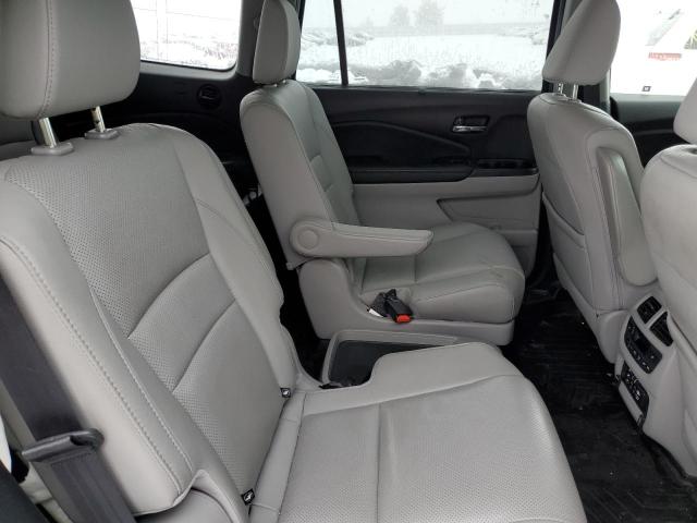 Photo 11 from auction – 2017 HONDA PILOT ELIT with VIN 5FNYF6H04HB024310