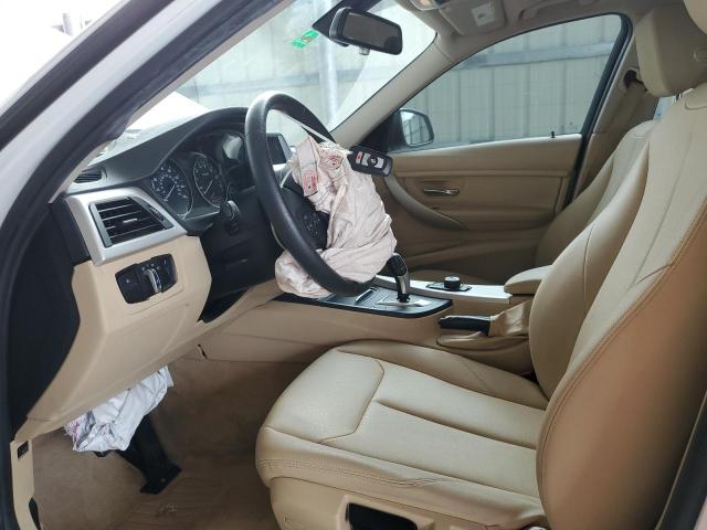 Photo 7 from auction – 2016 BMW 320 I with VIN WBA8E1G59GNT35098