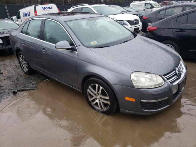 Photo 4 from auction – 2006 VOLKSWAGEN JETTA 2.5 with VIN 3VWSF71K06M754549